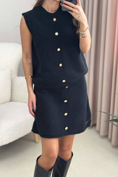 SET I THURRUR ME DETAJIN E BUTONAVE JELEK+FUND PËR FEMRA NË NGJYRË TË ZEZË - 3