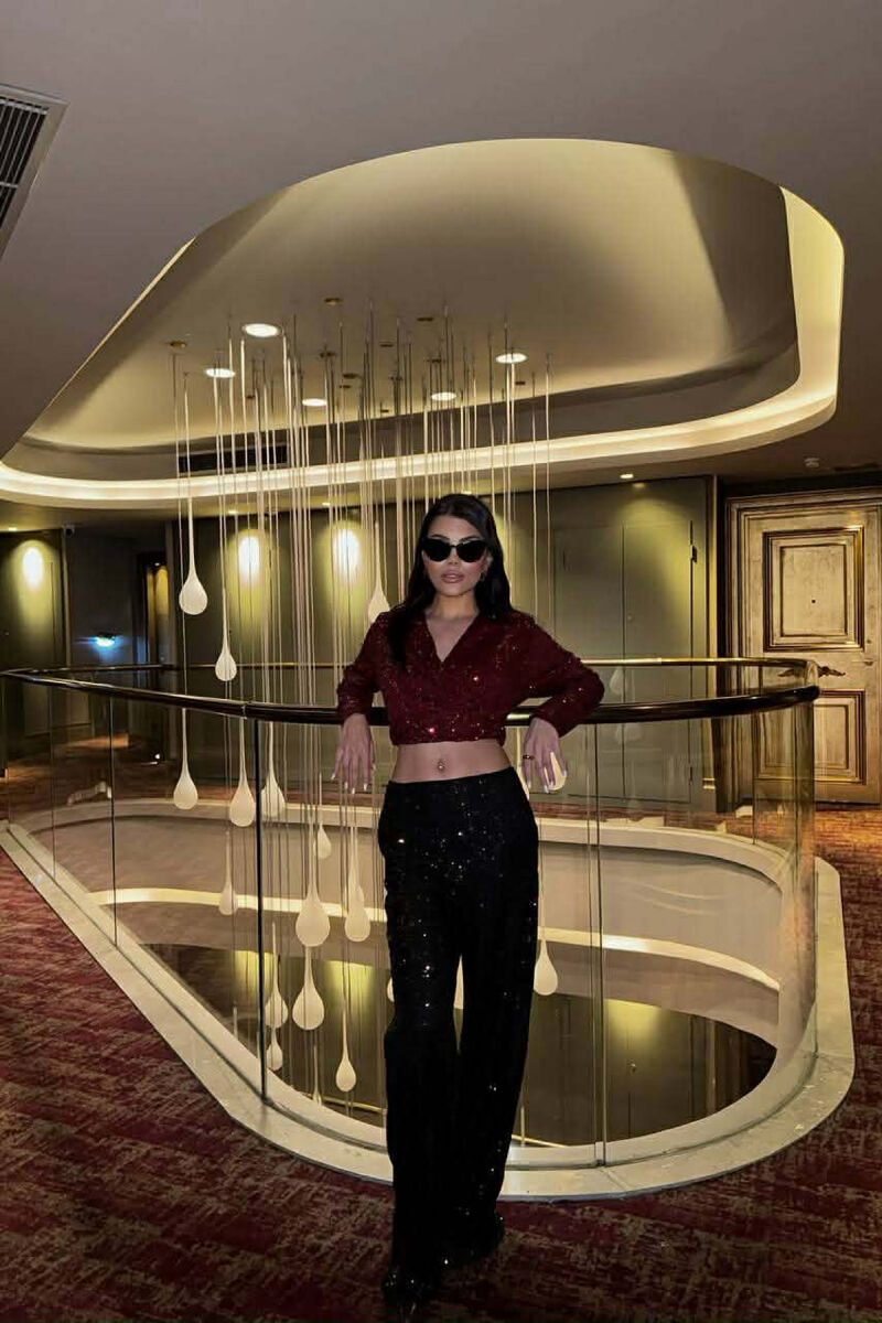 SHINY V NECK WOMAN CROP TOP BURGUNDY/VISHNJE - 2