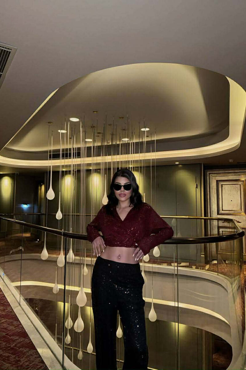 SHINY V NECK WOMAN CROP TOP BURGUNDY/VISHNJE - 3