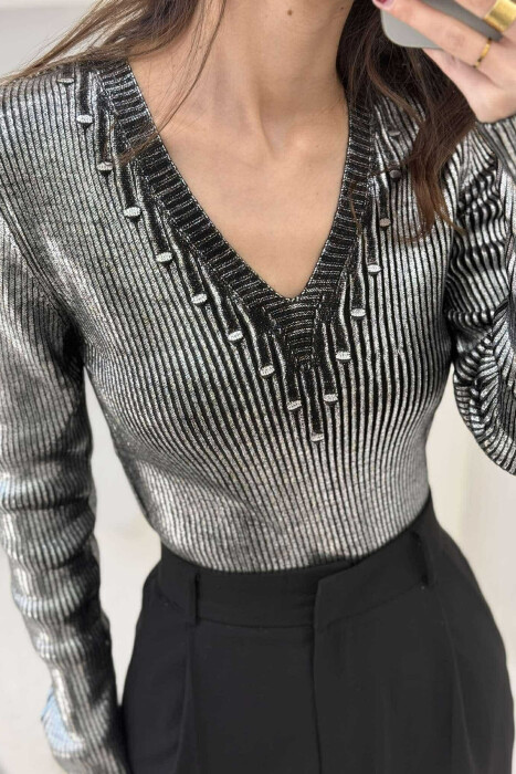 SHINY V NECK WOMEN SWEATER SILVER/ARGJEND - 2