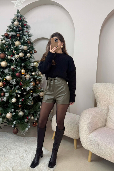 SHORT LEATHER LACING DETAIL WOMEN SHORTS DARK GREEN/JEE - 2