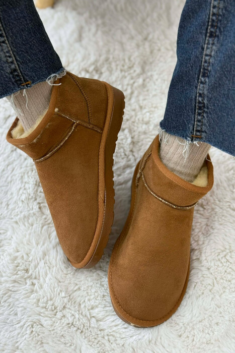 SHORT SIMPLE WOMAN UGG DARK BEIGE/BEZHE ERRET - 4