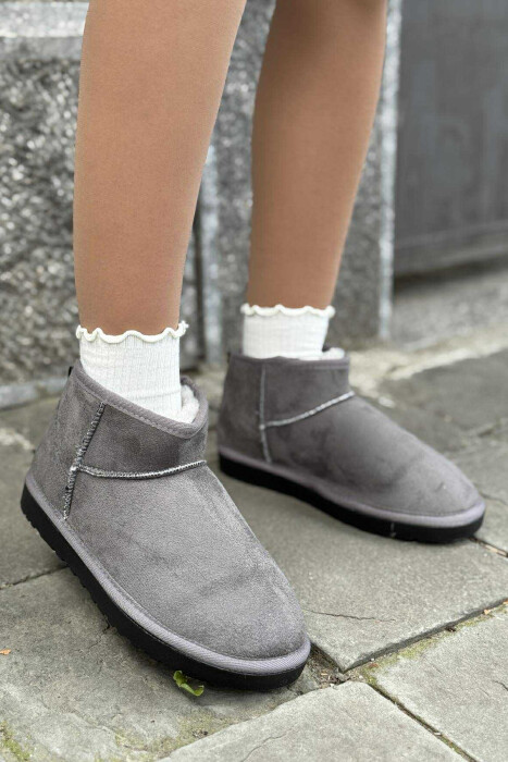 SHORT SIMPLE WOMAN UGG GREY/GRI 
