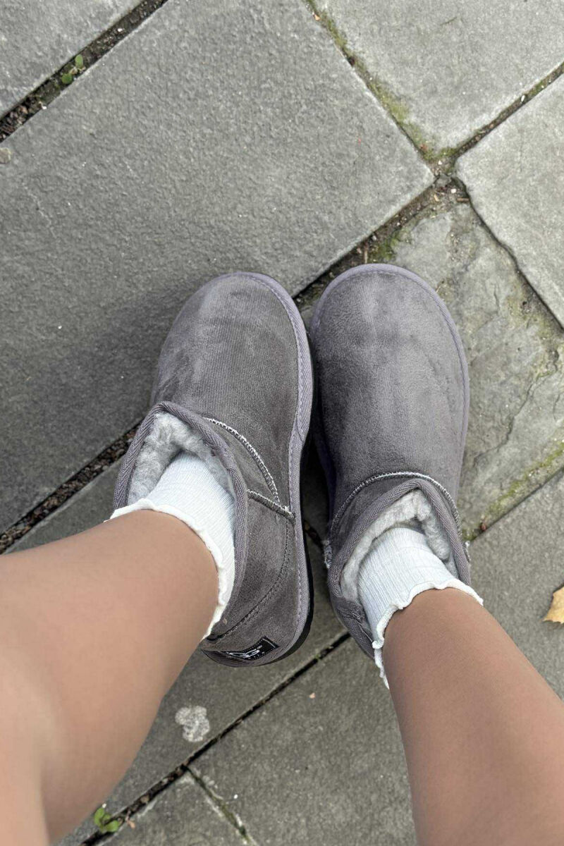 SHORT SIMPLE WOMAN UGG GREY/GRI - 4