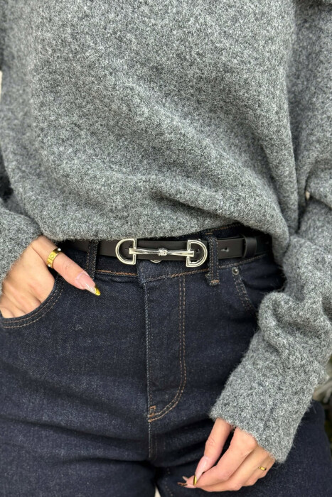 SIMETRIC LETTER D BUCKLE DESIGN WOMEN BELT BLACK+SILVER/ZEZE+ARGJEND - KLAUDIO FASHION