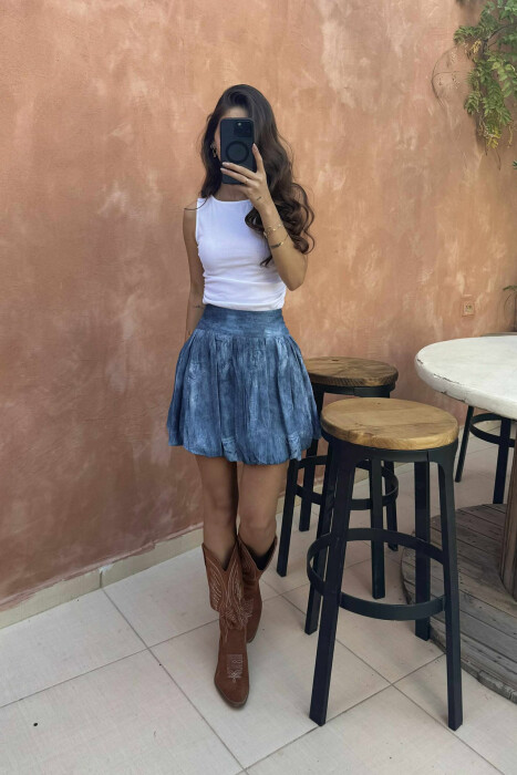 SIMPLE DESIGNED SHORT WOMEN SKORT LIGHTBLUE/BZ - 1