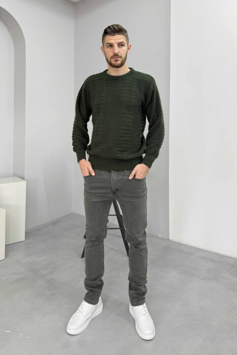 SIMPLE DESING KNITTED MEN SWEATER DARK GREEN/JEE 