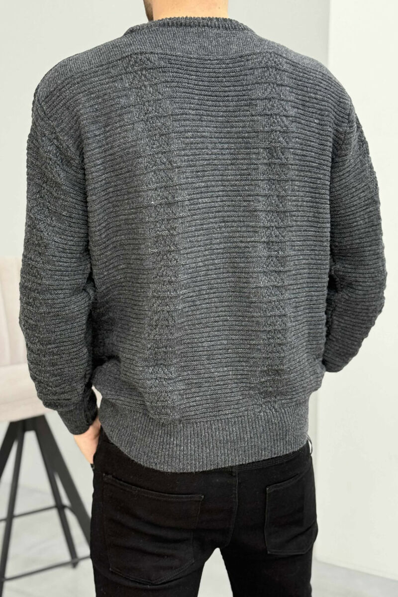 SIMPLE DESING KNITTED MEN SWEATER DARK GREY/GEE - 4