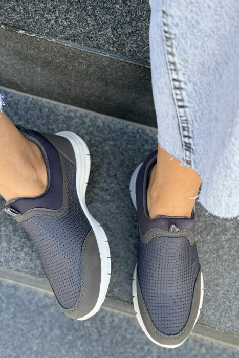 SIMPLE EVERYDAY SLIP ON WOMEN SNEAKERS DARK GREY/GEE - 3