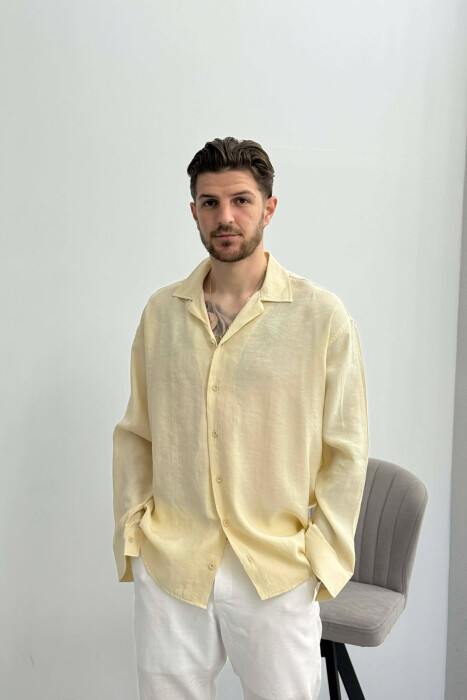 KEMISHE E THJESHTE NJE NGJYRESHE PER MESHKUJ NE NGJYRE BEZHE TE ZBARDHUR - KLAUDIO FASHION