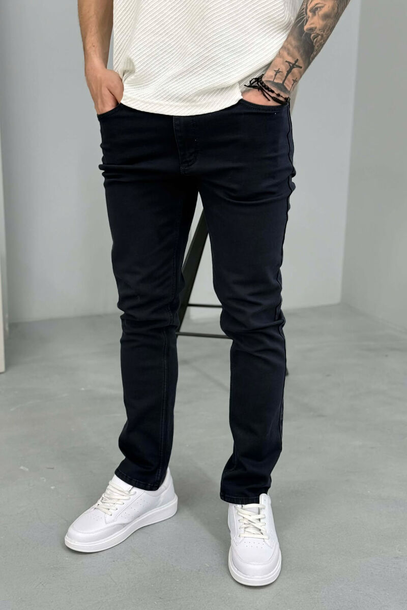SIMPLE REGULAR ONE COLOR MEN JEANS DARK BLUE/BEE - 2