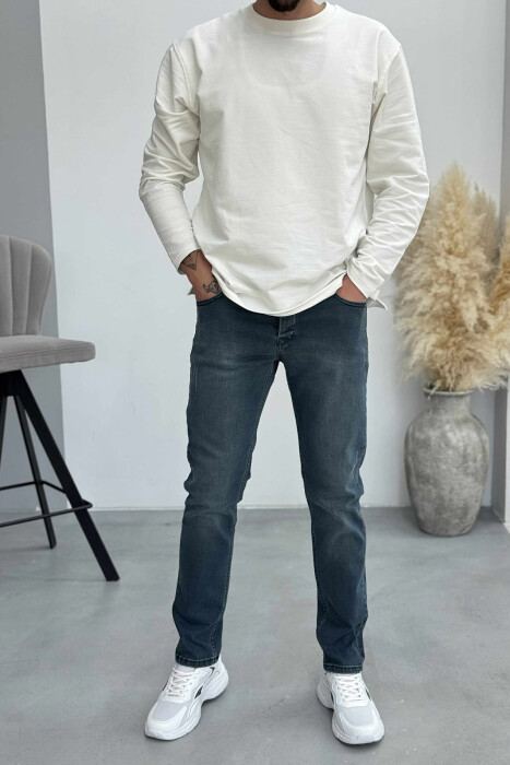 SIMPLE SCRATCHES ONE COLOR MEN JEANS LIGHTBLUE/BZ - KLAUDIO FASHION