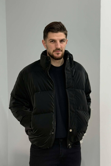 SIMPLE SHORT MEN PUFFER JACKET BLACK/ E ZEZE 