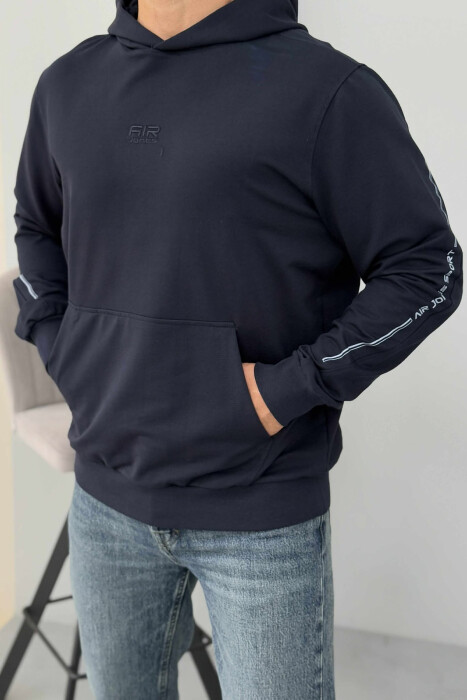 HOODIE ME LOGO TË THJESHTË TË VOGËL PARA PËR MESHKUJ NË NGJYRËN BLU 