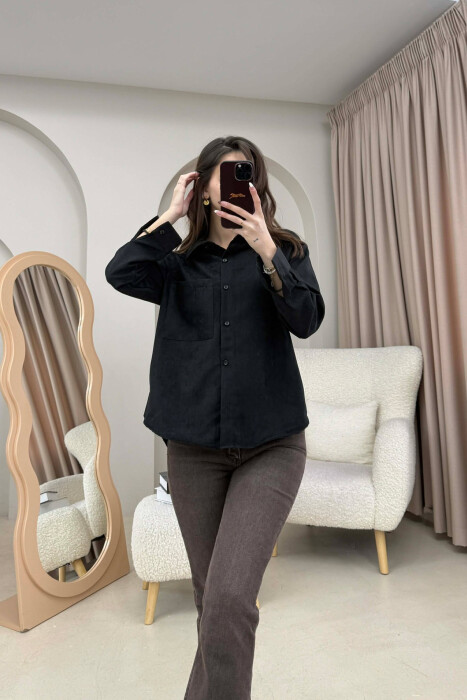 KËMISHË NJË NGJYRËSHE ME NJË XHEP PËE FEMRA NË NGJYRË TË ZEZË - KLAUDIO FASHION