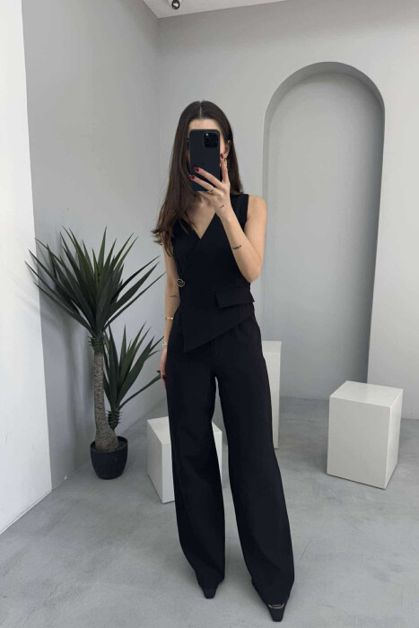 SLEVEELESS ONE COLOR WOMEN JUMPSUIT BLACK/ E ZEZE 