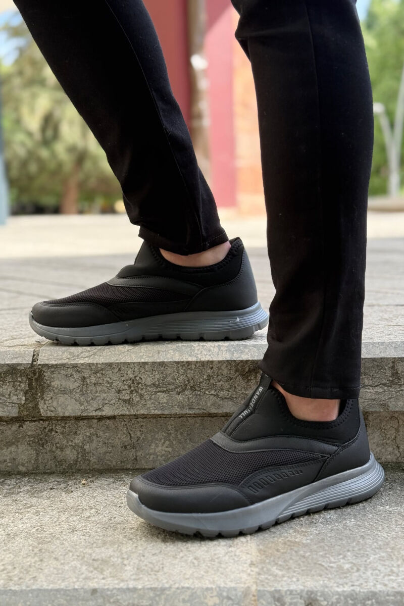 SLIP ON EVERYDAY SIMPLE MEN SNEAKERS BLACK-GREY/ZEGR - 3