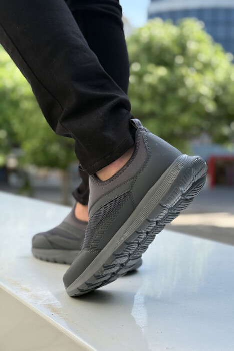 SLIP ON EVERYDAY SIMPLE MEN SNEAKERS GREY/GRI - 4