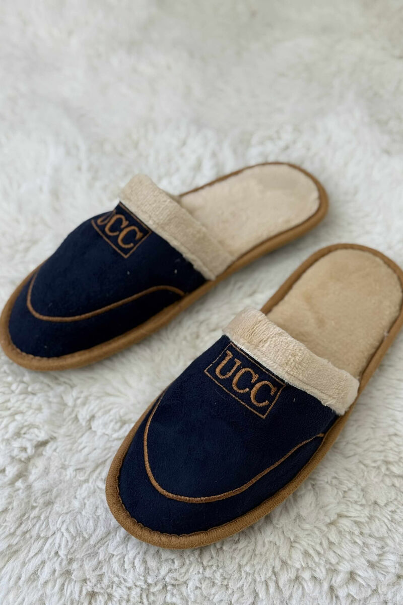SMALL LOGO SIMPLE MEN SLIPPERS DARK BLUE/BEE - 4