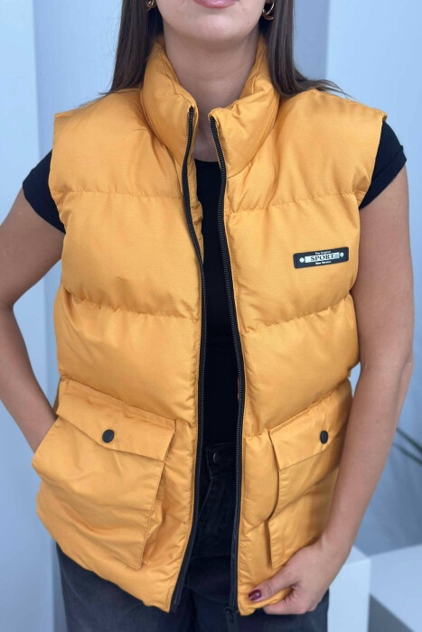 STAMP ZIPPER POCKET WOMAN VEST MUSTARD/MUSTARDE 