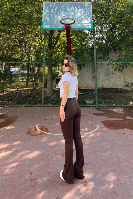 STREÇE TË THJESHTA PËR FEMRA NË NGJYRËN KAFE - 3