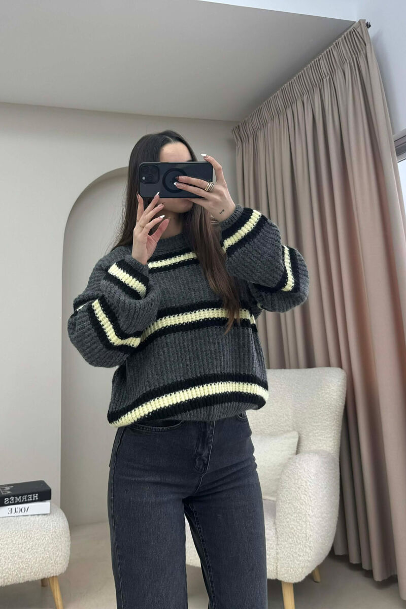 STRIPE CROPPED ROUND NECK WOMAN SWEATER DARK GREY/GEE - 3
