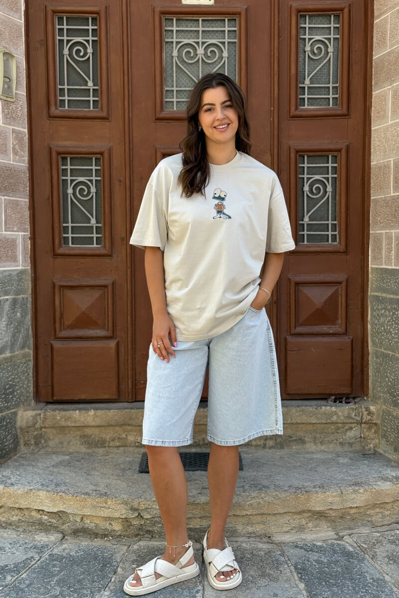 T-SHIRT I THJESHTË ME IMAZH PËR FEMRA NË NGJYRËN GRI E ZBARDHUR - 1