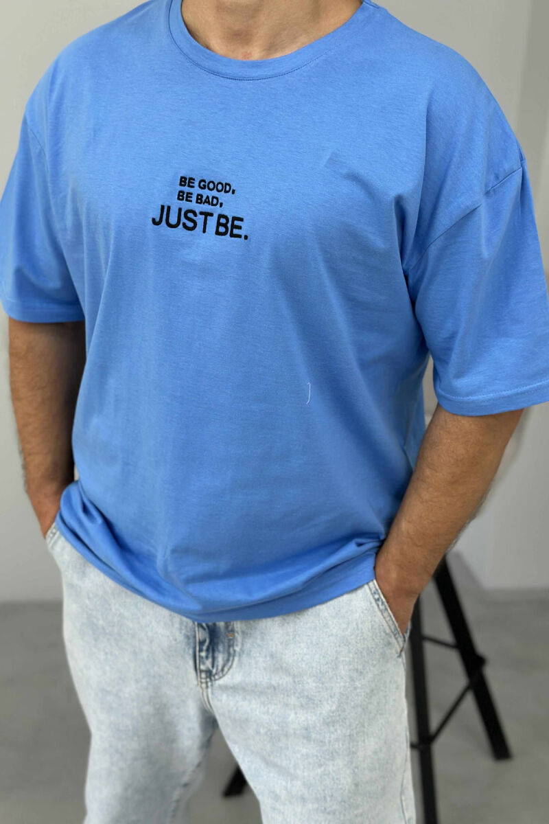 T-SHIRT I THJESHTË ME SHKRIME PËR MESHKUJ NË NGJYRËN BLU - 3