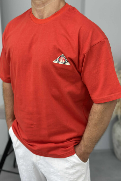 T-SHIRT I THJESHTË ME SHKRIME PËR MESHKUJ NË NGJYRËN PORTOKALLI E ERRËT - 3