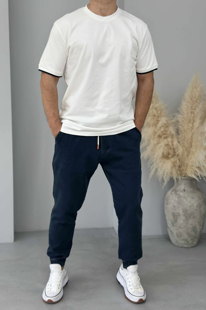 T-SHIRT NJË NGJYRËSH I THJESHTË PËR MESHKUJ NË NGJYRËN E BARDHË - 2