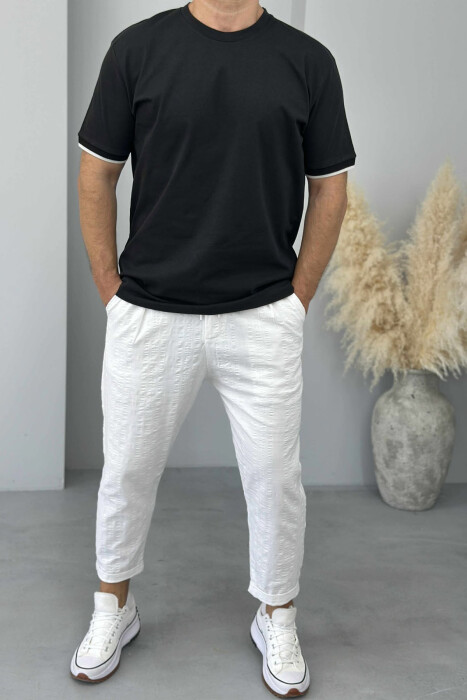 T-SHIRT NJË NGJYRËSH I THJESHTË PËR MESHKUJ NË NGJYRËN E ZEZË - 2