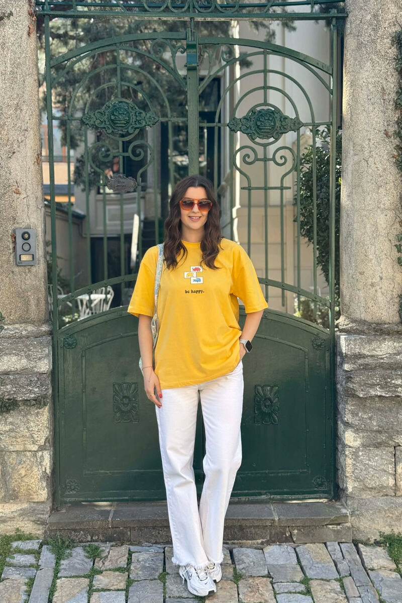 T-SHIRT ME IMAZH PARA & PAS PER FEMRA NE NGJYRE TE VERDHE + 6 PALE ÇORAPE DHURATE - 6