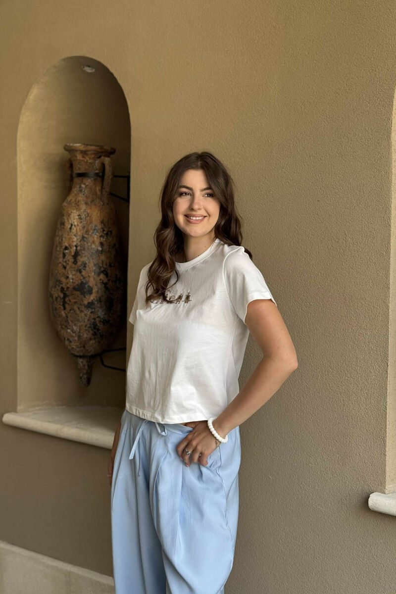 T-SHIRT ME IMAZH PËR FEMRA NË NGJYRËN E BARDHË - 3