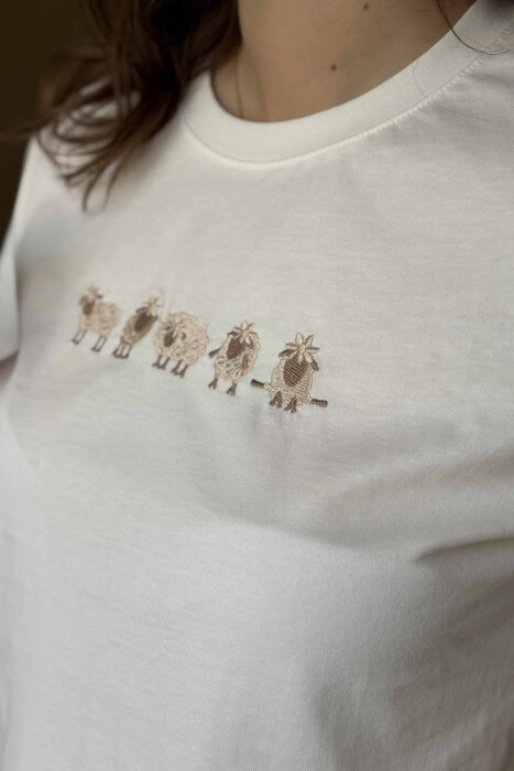 T-SHIRT ME IMAZH PËR FEMRA NË NGJYRËN E BARDHË - 4