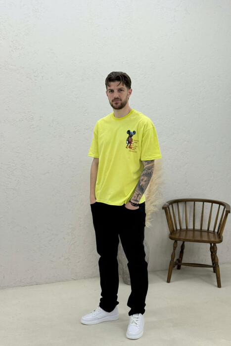 T-SHIRT ME IMAZH PËR MESHKUJ NË NGJYRËN NEON - 2