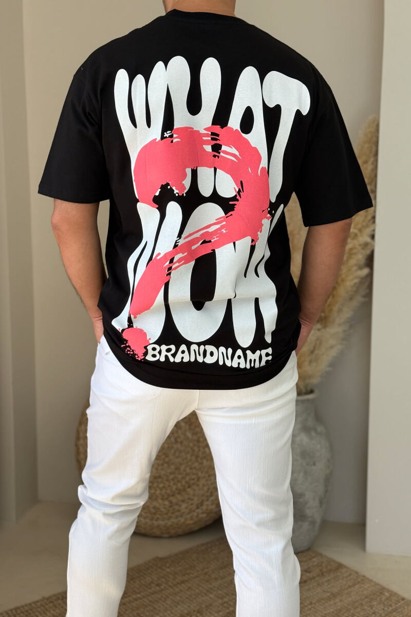 T-SHIRT ME SHKRIME DHE DIZAJN PËR MESHKUJ NË NGJYRËN E ZEZË - 3