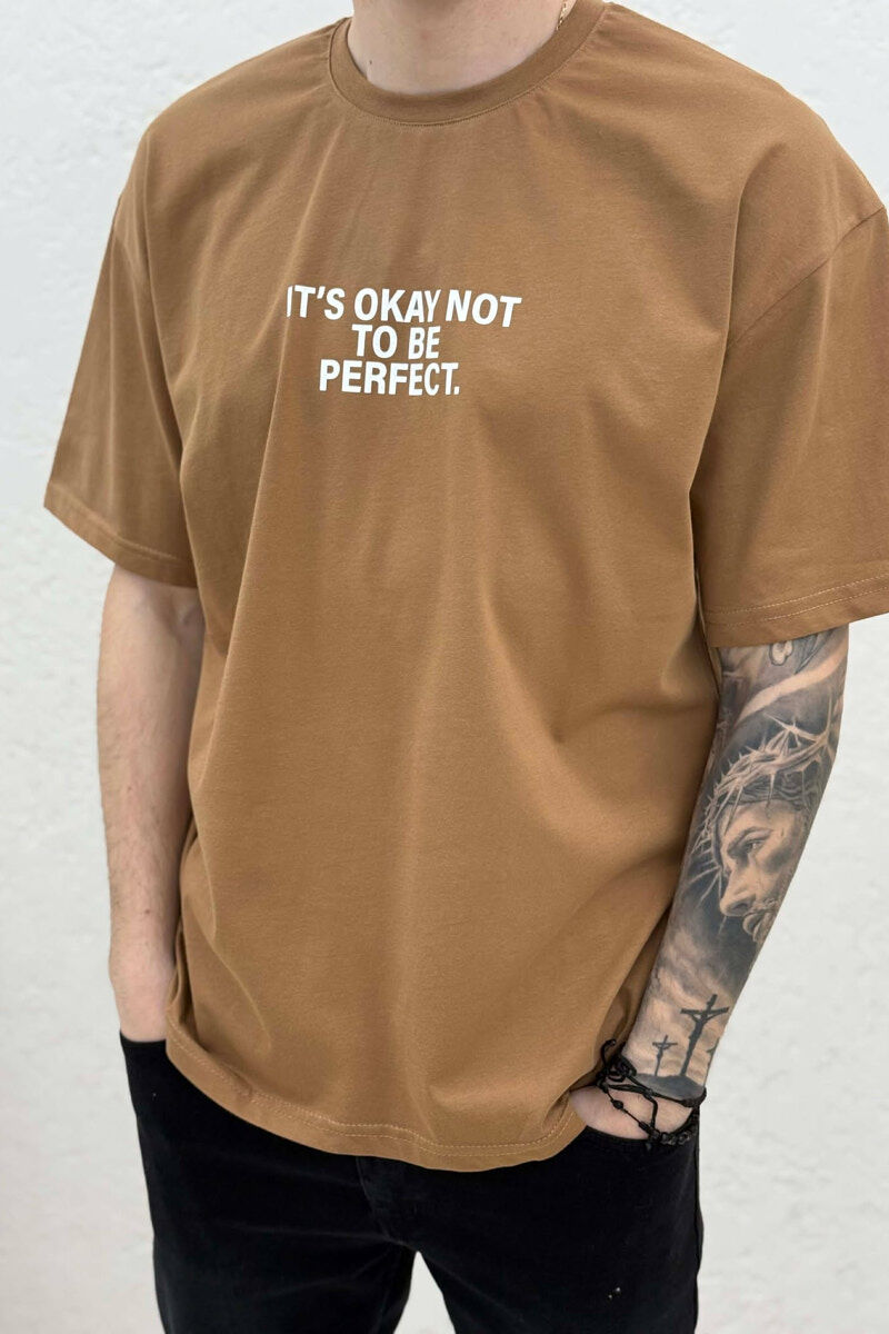 T-SHIRT ME SHKRIME PARA & PAS PER MESHKUJ NE NGJYRE KAFE - 3