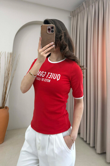 T-SHIRT ME SHKRIME PER FEMRA NE NGJYRE TE KUQE - 4