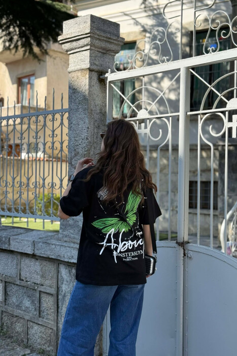 T-SHIRT ME SHKRIME PER FEMRA NE NGJYRE TE ZEZE + 6 PALE ÇORAPE DHURATE - 3