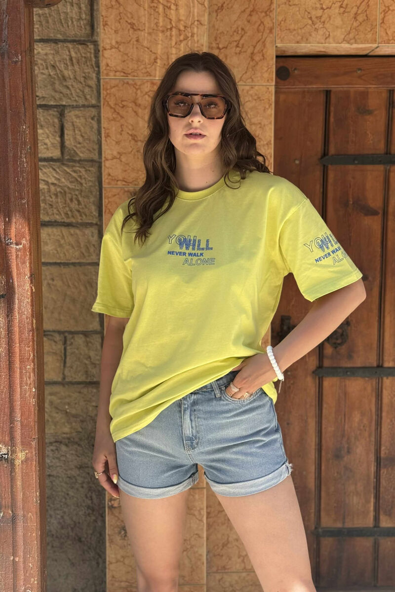 T-SHIRT ME SHKRIME PËR FEMRA NË NGJYRËN NEON - 1