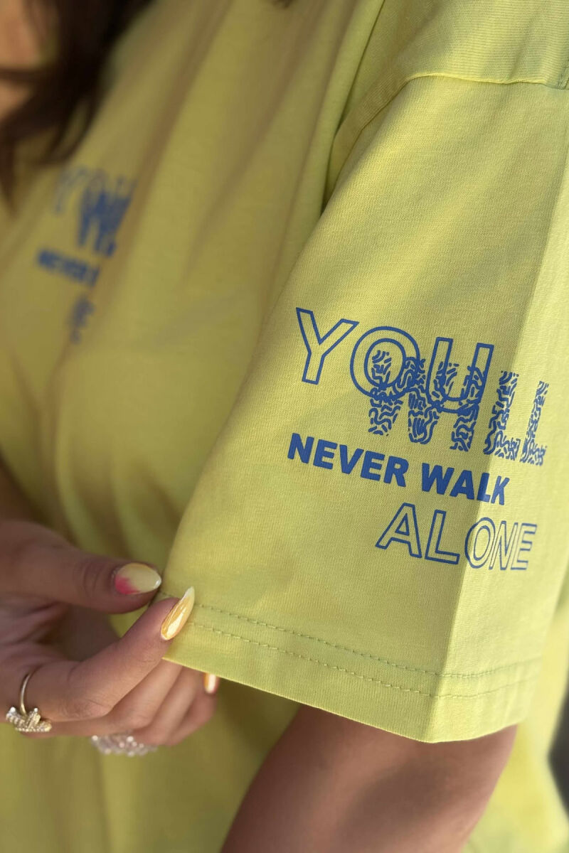 T-SHIRT ME SHKRIME PËR FEMRA NË NGJYRËN NEON - 5