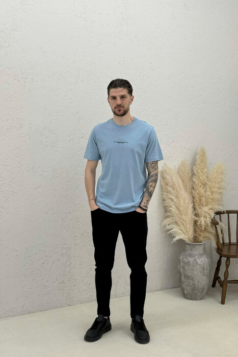 T-SHIRT ME SHKRIME TE VOGLA PER MESHKUJ NE NGJYRE BLU TE ZBARDHUR - 3