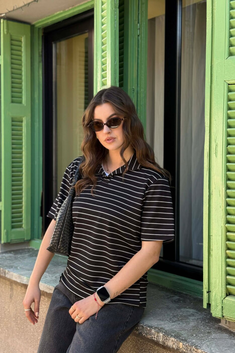 T-SHIRT ME VIJA ME JAKE POLO PER FEMRA + 6 PALE CORAPE DHURATE NE NGJYRE TE ZEZE - 3