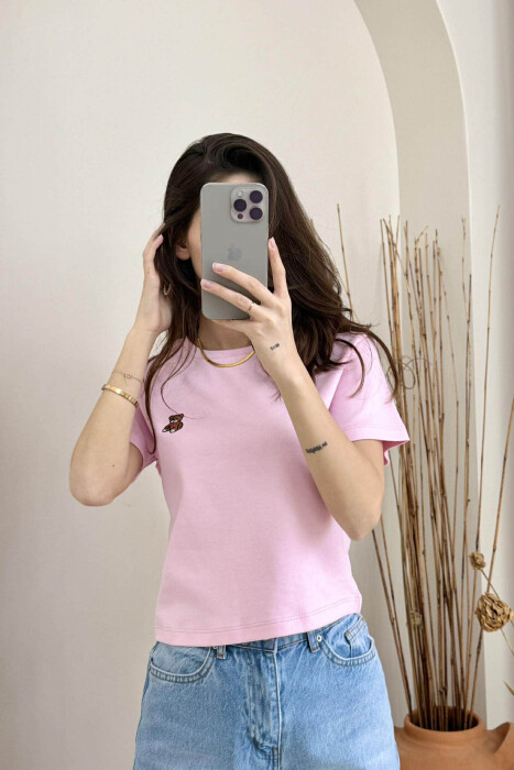 T-SHIRT NJË NGJYRËSH ME LOGON E ARUSHIT PËR FEMRA NË NGJYRËN ROZË - 1