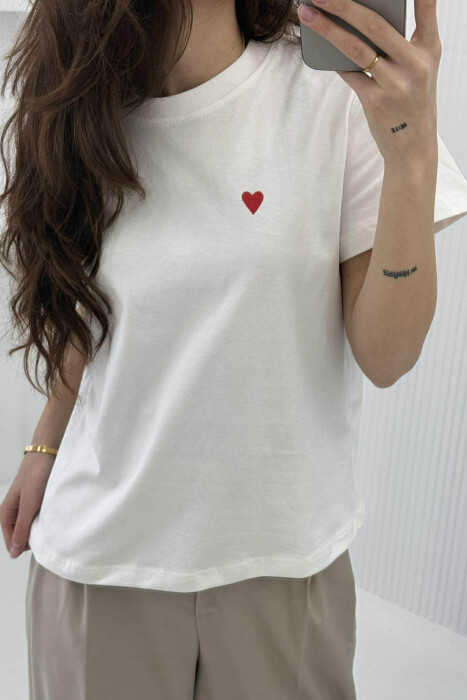 T-SHIRT NJË NGJYRËSH ME LOGON E ZEMRËS PËR FEMRA NË NGJYRËN E BARDHË - 3