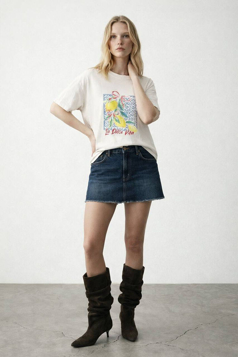 T-SHIRT NJE NGJYRESH PER FEMRA NE NGJYRE KREM - 1