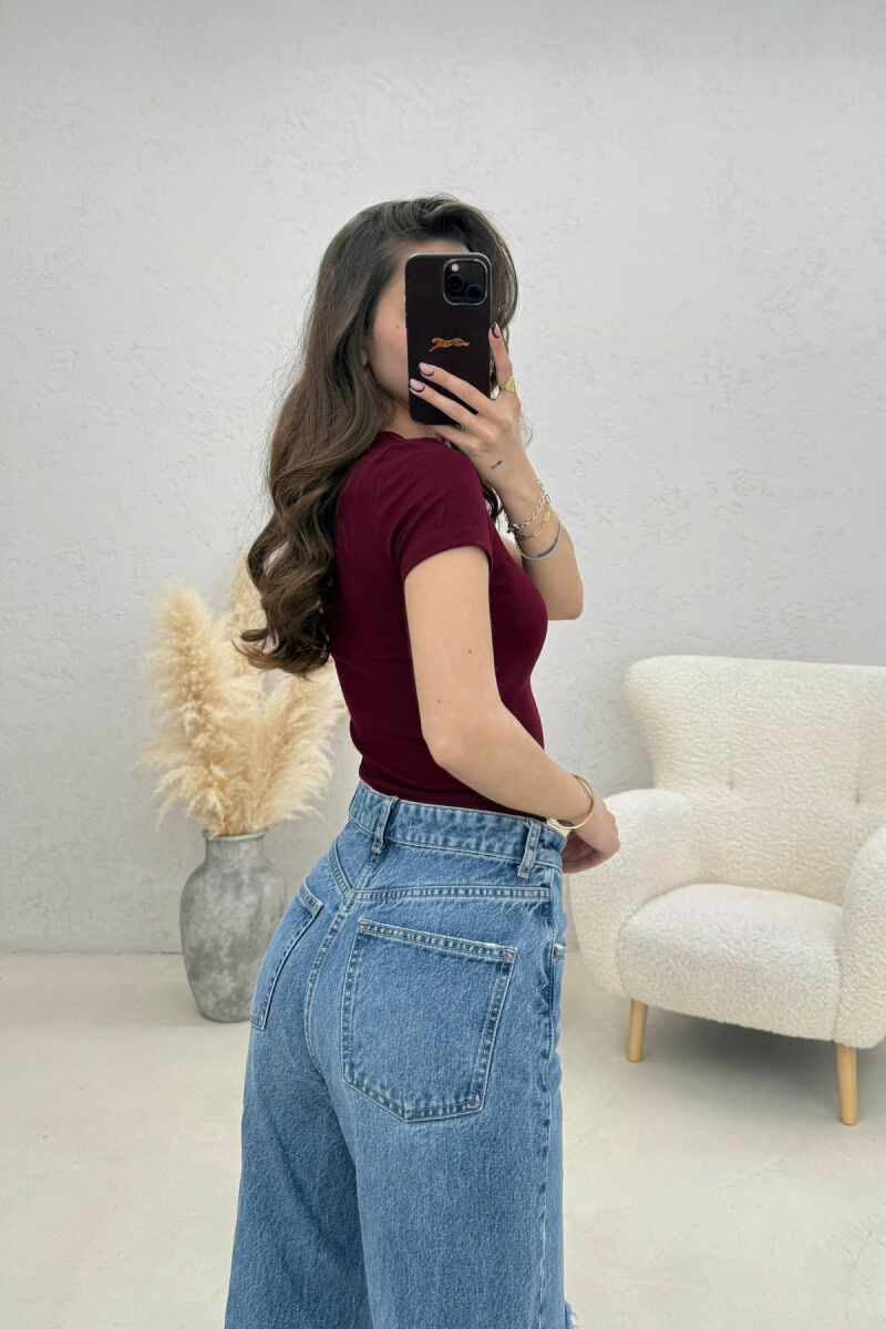 T-SHIRT NJE NGJYRESH PER FEMRA NE NGJYRE VISHNJE - 2