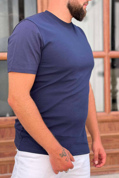 T-SHIRT NJË NGJYRËSHE PËR MESHKUJ NË NGJYRË BLU - 2