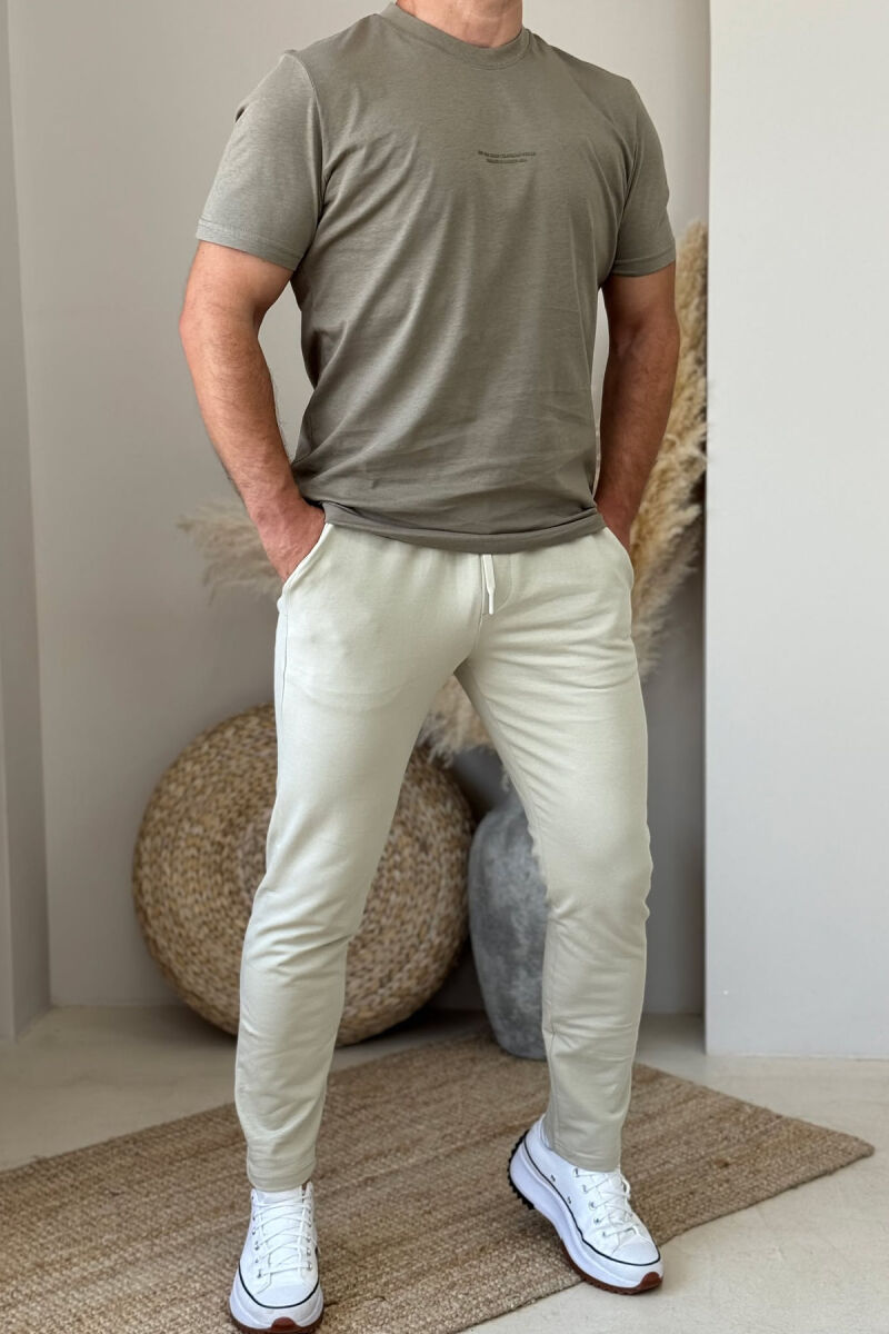 T-SHIRT+SWEATPANTS LITTLE WRITTINGS MEN SET OLIVE/ULLI - 1