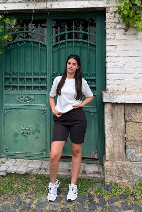 TEXTURED ONE COLOR WOMAN SHORTS BLACK/ E ZEZE - KLAUDIO FASHION